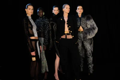 Look 30